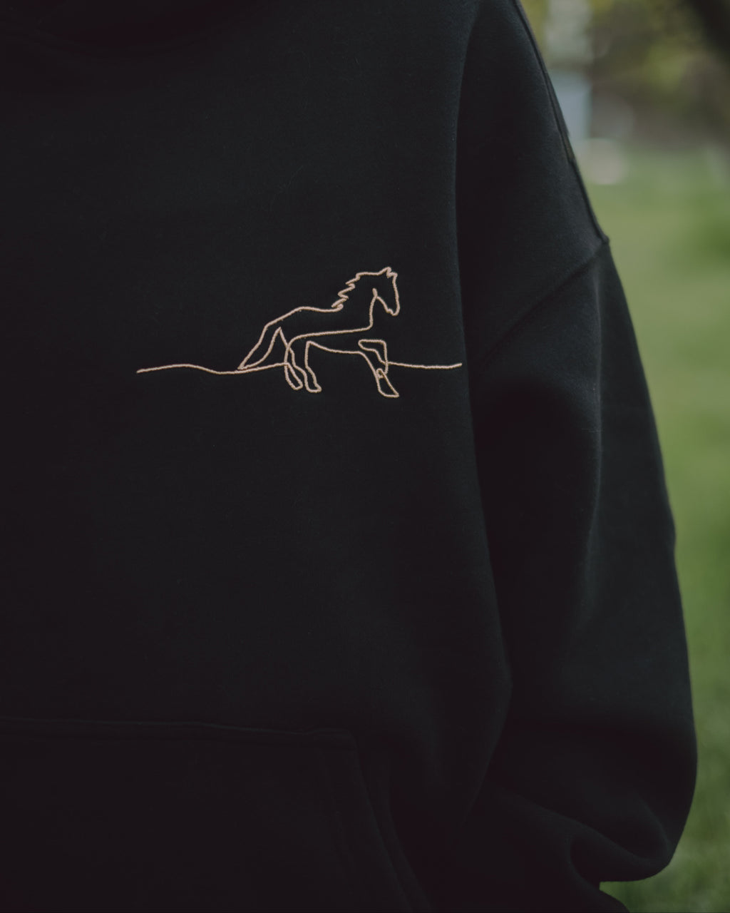 Bridle & Bay Hoodie | Black